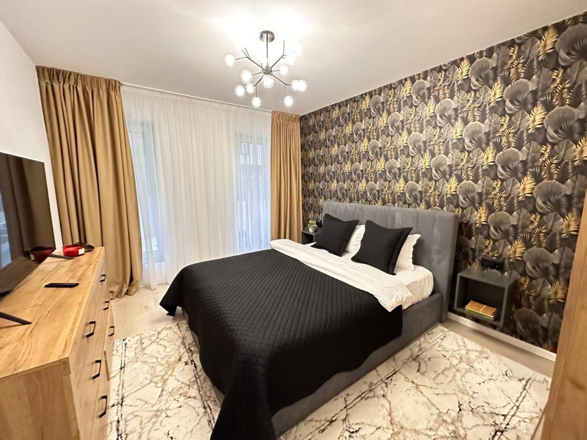 Urban Luxury Flats - Cozy Apartments At Coresi Mall #Брашов Екстер'єр фото