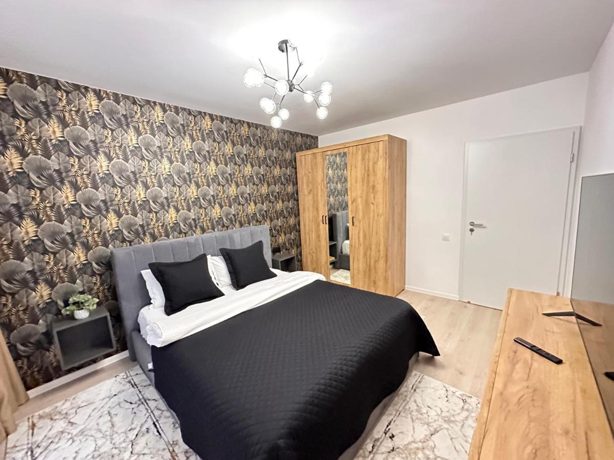 Urban Luxury Flats - Cozy Apartments At Coresi Mall #Брашов Екстер'єр фото