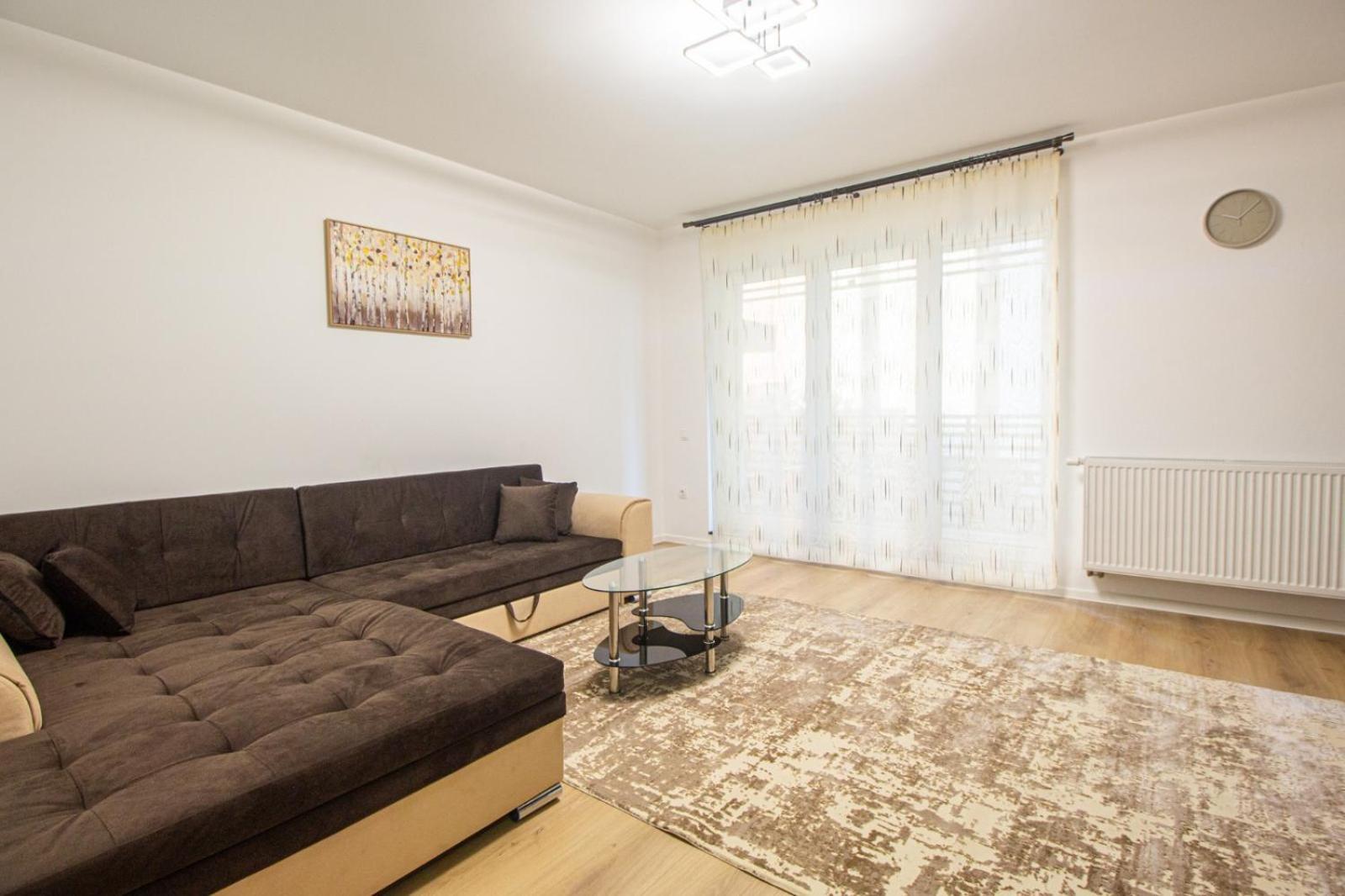 Urban Luxury Flats - Cozy Apartments At Coresi Mall #Брашов Екстер'єр фото